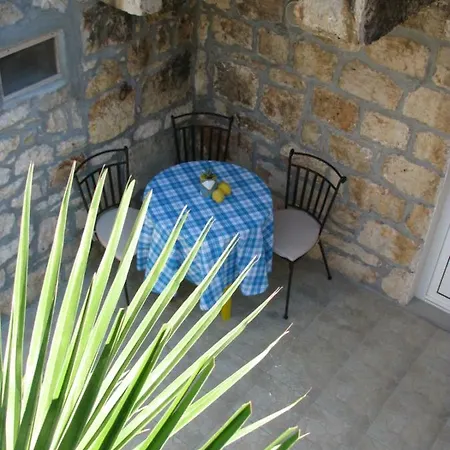 Gostinjska kuća And Lemon 3*