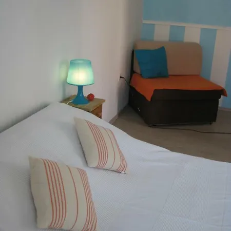 Gostinjska kuća And Lemon