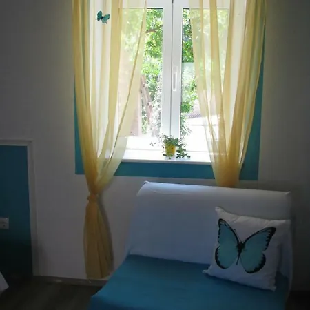 Gostinjska kuća And Lemon