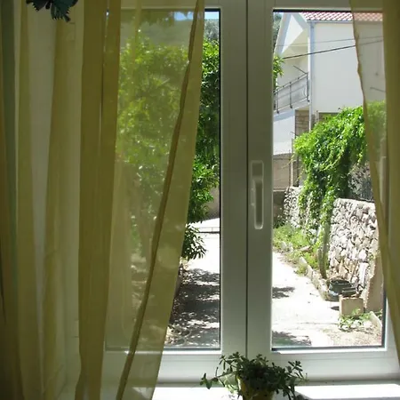 And Lemon Gostinjska kuća Vis