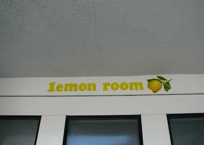 Penzion And Lemon Vis