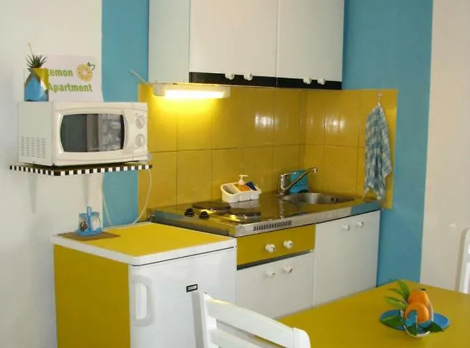 And Lemon Penzion 3*